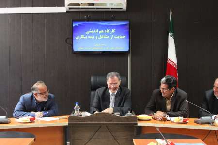 دولت یازدهم چتر حمایت از کارگران بیکار شده را گسترده تر کرد