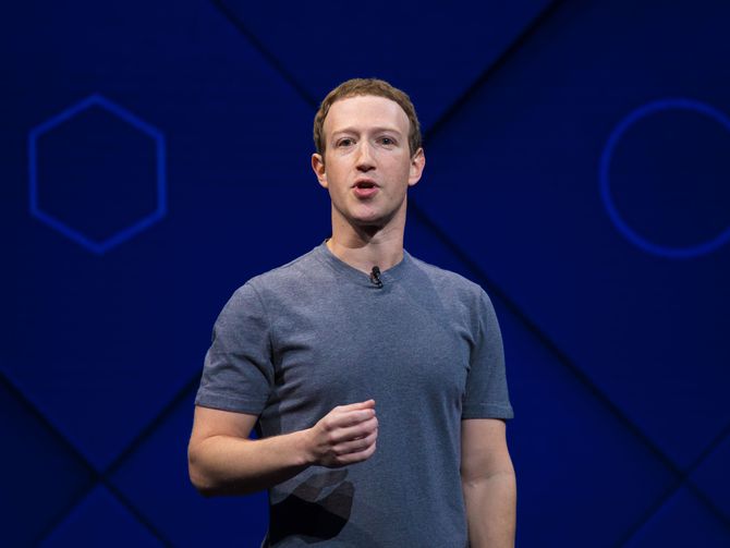 Facebook’s Zuckerberg announces support for political ad regulation