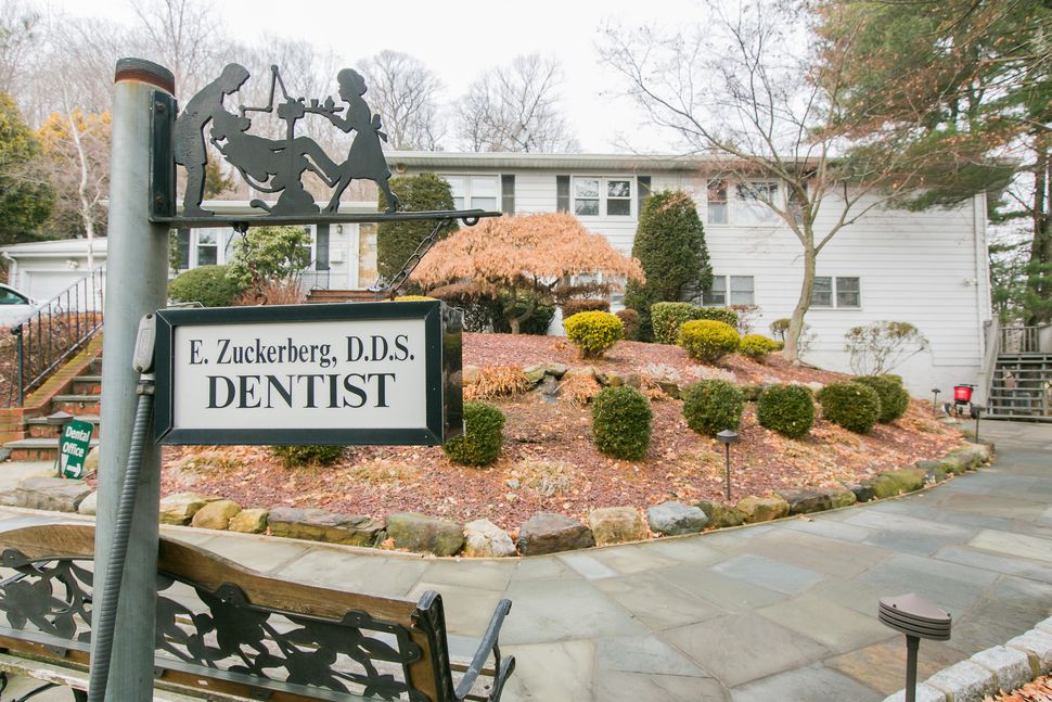 043-markzuckerberg-childhoodhome