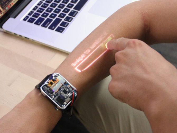 LumiWatch smartwatch turns your arm into a touchscreen