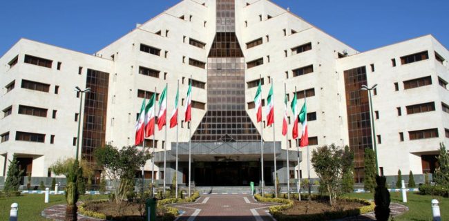 تأکید اعضای مجمع نمایندگان گیلان بومی بودن استاندار است/وزارت کشور درخواست کرد و ما سه گزینه معرفی کردیم
