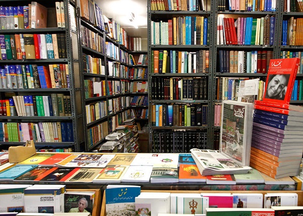 صاحبان صنایع با ساخت کتابخانه مشمول معافیت های مالیاتی می شوند صاحبان صنایع با ساخت کتابخانه مشمول معافیت های مالیاتی می شوند