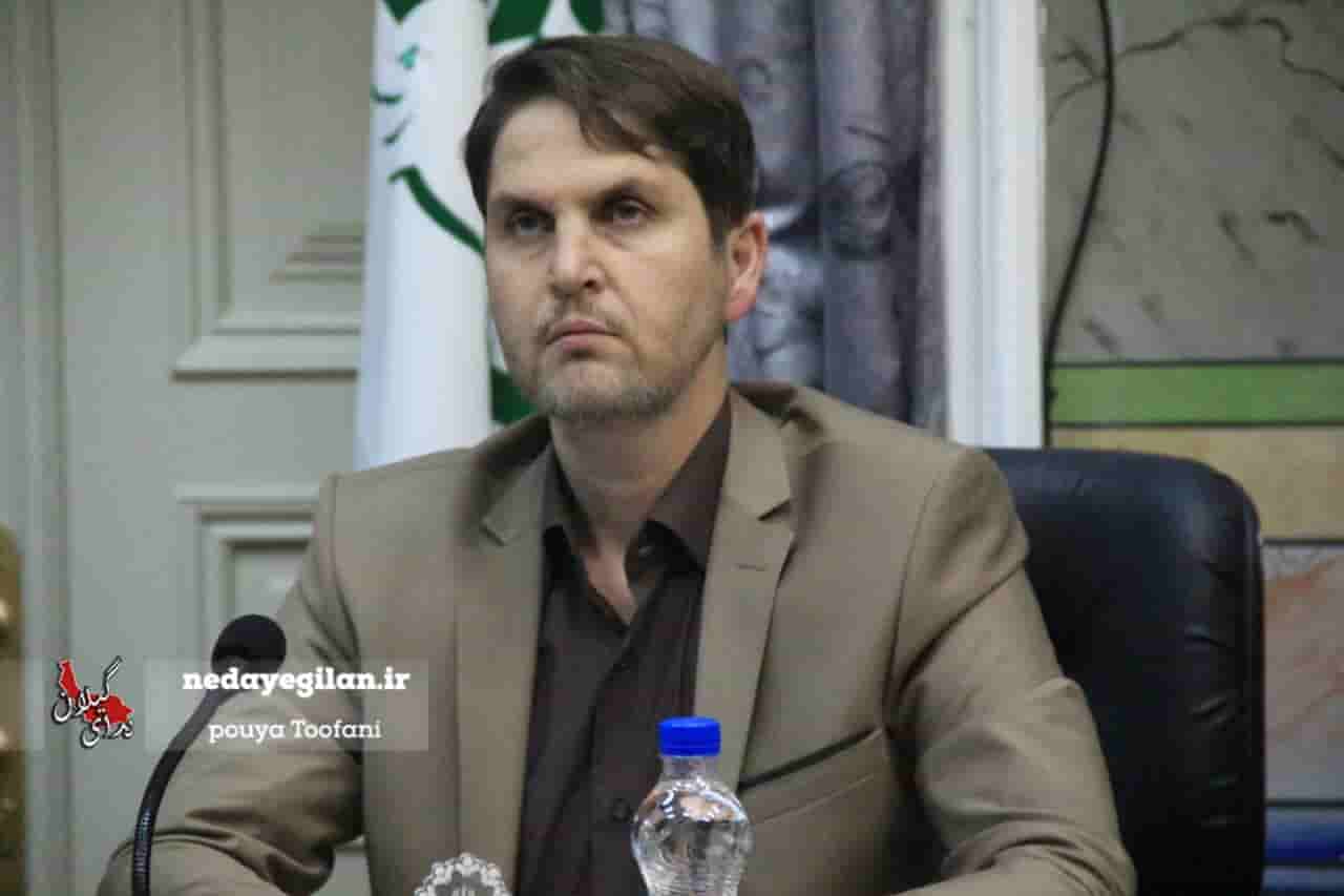 امروز جزیی ترین کارها در شهرداری نظیر لکه گیری آسفالت، بین مناطق و سازمان عمران پاسکاری می شود امروز جزیی ترین کارها در شهرداری نظیر لکه گیری آسفالت، بین مناطق و سازمان عمران پاسکاری می شود
