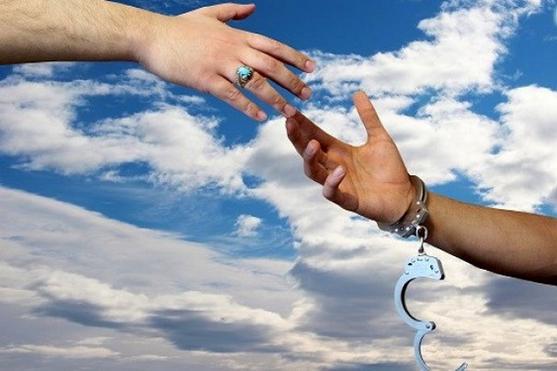 کمک پانصد و شصت میلیون ریالی خیران رودباری به خانواده های زندانیان نیازمند جرائم غیر عمد کمک پانصد و شصت میلیون ریالی خیران رودباری به خانواده های زندانیان نیازمند جرائم غیر عمد