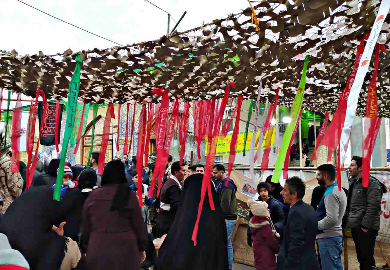پخت۱۲تن آش نذری با مشارکت یک هزار نفر در شفت پخت۱۲تن آش نذری با مشارکت یک هزار نفر در شفت