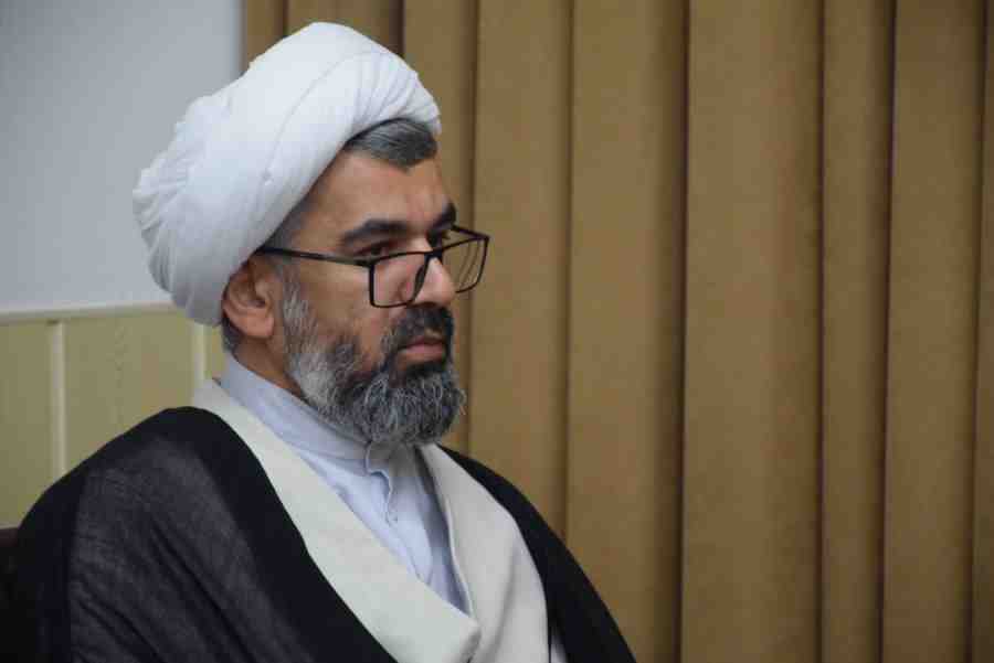 نگاه دسته دومی به سیاهکل رنج آور است/عملکرد مسئولان شهرستان در برف رضایت بخش بود نگاه دسته دومی به سیاهکل رنج آور است/عملکرد مسئولان شهرستان در برف رضایت بخش بود