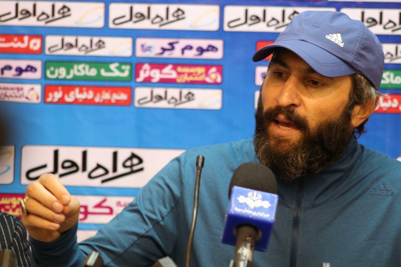با آندرانیک تیموریان صحبت کردم و گفتم درب های چوکا برایش باز است/آندو می تواند بازیکن یا مربی چوکا باشد با آندرانیک تیموریان صحبت کردم و گفتم درب های چوکا برایش باز است/آندو می تواند بازیکن یا مربی چوکا باشد