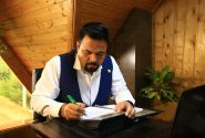 در شرایط رکود اقتصادی کشور رشد صعودی داشتیم/ هیچ پرسنلی اخراج نکردیم و یک روز حقوق معوقه نداشتیم/ بزرگترین سرمایه آرش مدیران و کارکنان خلاق و نواندیشند