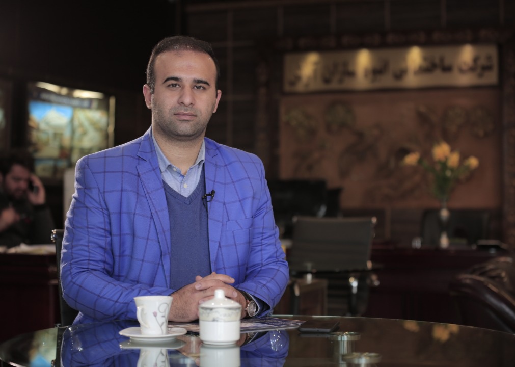 یکی از مهمترین راهبردهای هلدینگ آرش کار تیمی است/ تمامی کارکنان خود را عضو خانواده بزرگ آرش می دانند یکی از مهمترین راهبردهای هلدینگ آرش کار تیمی است/ تمامی کارکنان خود را عضو خانواده بزرگ آرش می دانند