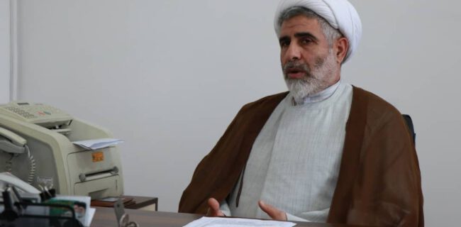 برگزاری هفته «مکتب انقلاب اسلامی» بر اساس نگاه توحیدی و پیامدهای مثبت آن بر زندگی فردی و اجتماعی