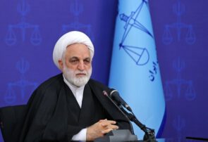 عده‌ای هنوز از گذشته عبرت نگرفته‌اند و مدام توصیه به مذاکره می‌کنند!