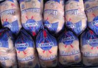 هیچ مشکلی در تأمین مرغ گیلان نداریم