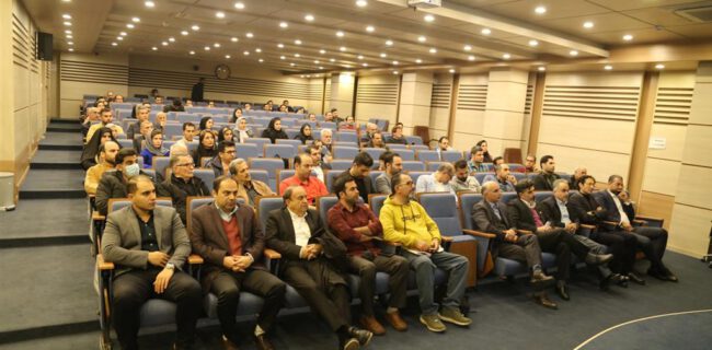 سمینار آموزشی مبحث ۲۳ مقررات ملی ساختمان و الزامات ترافیکی ساختمان ها برگزار شد