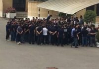 تجمع اعتراضی کارگران دخانیات گیلان در پی عدم دریافت حقوق کامل و تولید حداقلی