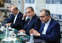 توضیحات عراقچی در مورد به تعویق افتادن مذاکرات ایران و آمریکا
