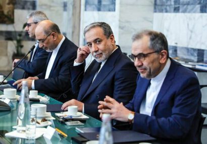 توضیحات عراقچی در مورد به تعویق افتادن مذاکرات ایران و آمریکا