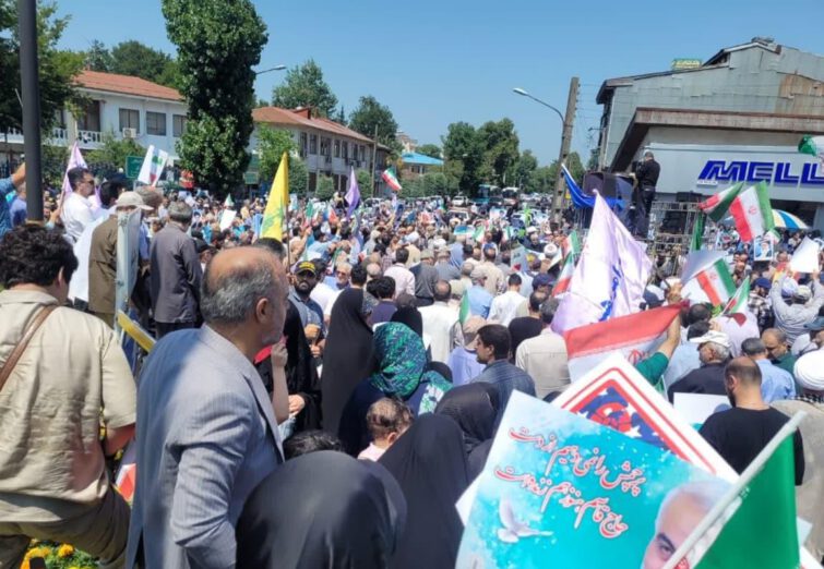 راهپیمایی مردم رشت در روز جمعه خشم و نصر