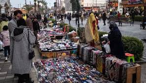 دستفروشی در پیاده راه رشت از ۲۷ مردادماه ممنوع شد!