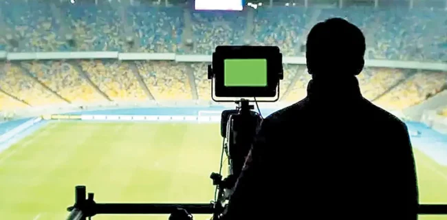 صدا و سیما باید حق پخش پرداخت کند