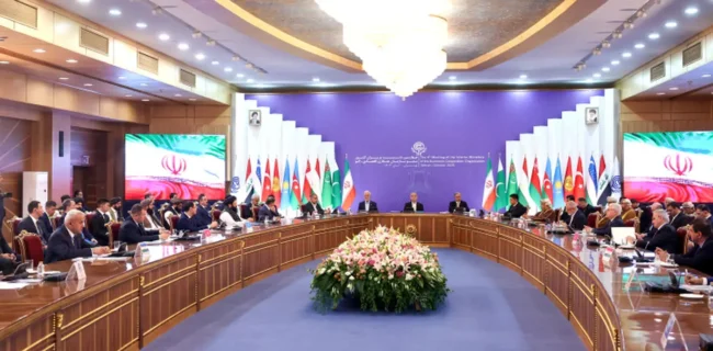 وزارتخانههای کشور نقش بیبدیلی در تأمین پیشنیازهای توسعه روابط اقتصادی و منطقهای دارند وزارتخانههای کشور نقش بیبدیلی در تأمین پیشنیازهای توسعه روابط اقتصادی و منطقهای دارند