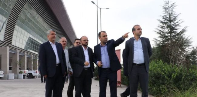 ۳هزار کانتینر لوازم خودرو از مسیر بندر کاسپین به ایستگاه رشت منتقل میشوند ۳هزار کانتینر لوازم خودرو از مسیر بندر کاسپین به ایستگاه رشت منتقل میشوند