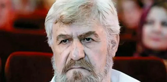 عنایت بخشی در بیمارستان بستری شد