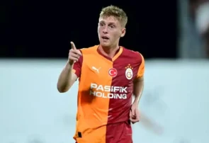 ۱۱ بازیکن بازداشت شدند!