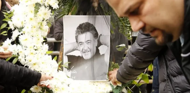 رضا رویگری به خانه ابدی بدرقه شد رضا رویگری به خانه ابدی بدرقه شد