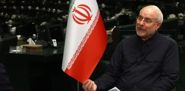 دشمن هنوز به تسلیم شدن ایران امیدوار است / تأمین کالاهای اساسی باید اولویت اول مسئولان باشد / آدرس غلط دادن علیه دولت به انسجام ملی لطمه می زند