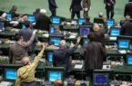 دشمن آنچه نتوانست در جنگ به دست بیاورد را توسط بعضی خودی ها دنبال می کند!