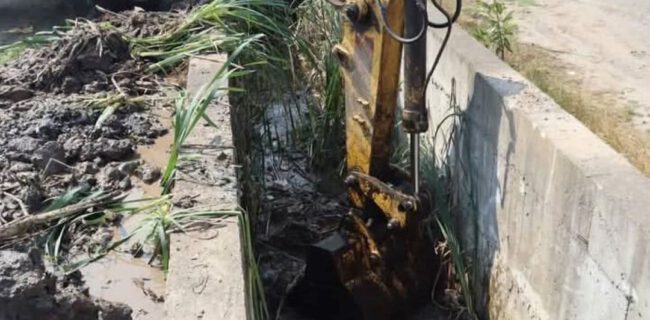 لایروبی انهار کشاورزی شهرستان خمام با هدف تسهیل آبرسانی به شالیزار‌ها