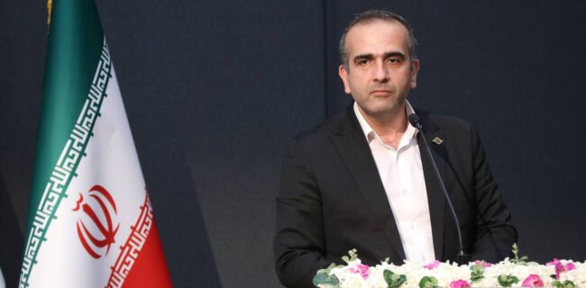 طاعتی مقدم: بهمن صالح‌نیا با دستان خالی برای ملوان هویت فرهنگی ساخت