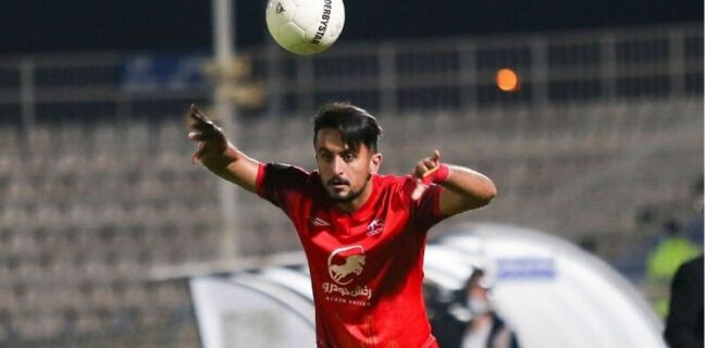 مدافع فولاد پیشنهاد پرسپولیس را رد کرد