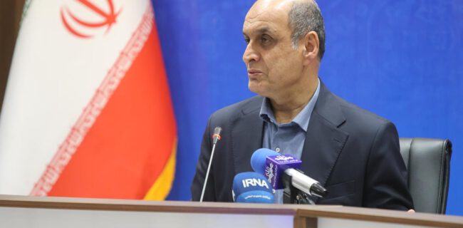 تاکید استاندار بر اولویت پرداخت تسهیلات در حوزه ازدواج و جوانی جمعیت و رفع مشکلات اقتصادی