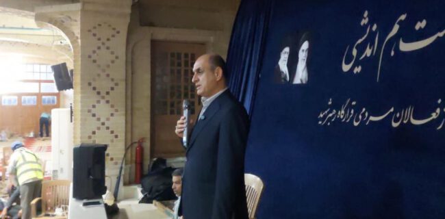 راهپیمایی زائران مرقد امام خمینی(ره) فرصتی برای تبیین فلسفه انقلاب اسلامی است