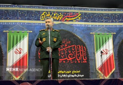 سرهنگ امینی: مبعوث شدگان میدان رسالت انبیا را به دوش کشیدند سرهنگ امینی: مبعوث شدگان میدان رسالت انبیا را به دوش کشیدند